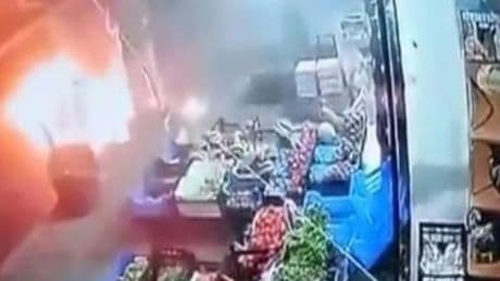 İstanbul Küçükçekmece'de markete molotoflu saldırı düzenlendi