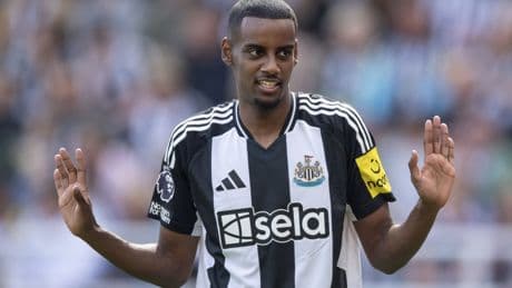 Five factors that will decide if Alexander Isak joins Liverpool on deadline day