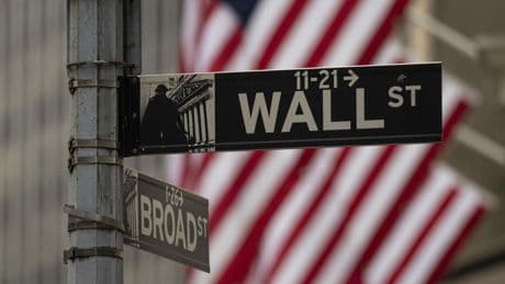 Oil flip-flops and shares are mixed after the U.S. strikes Iranian nuclear sites