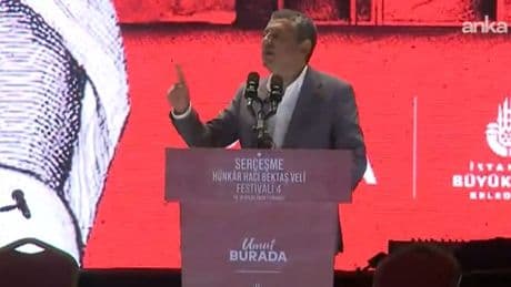 Özgür Özel Serçeşme Hünkar Hacı Bektaş Veli Festivalinde konuşuyor