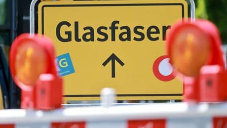 Schnelles Internet: Studie: Bei jedem zweiten Haushalt liegt Glasfaser-Internet