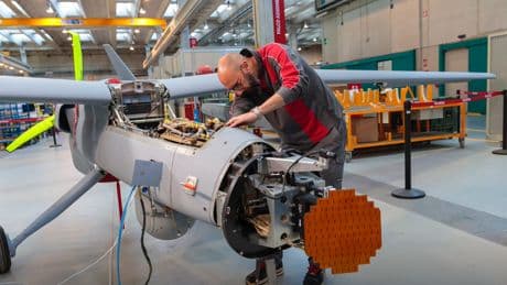 Leonardo-Baykar, al via la collaborazione italo-turca per la produzione di droni