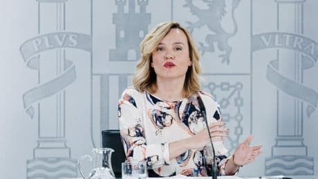 El Gobierno cede y acepta incluir en el orden del día de la cumbre de presidentes los temas que el PP exige debatir