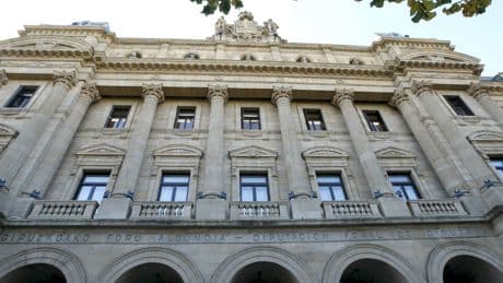 Iberdrola dará luz a Gipuzkoa con fuertes rebajas