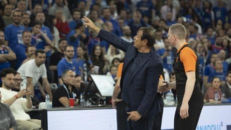 Ataman se pronuncia sobre el incidente con sus exaficionados: "Así es la vida"