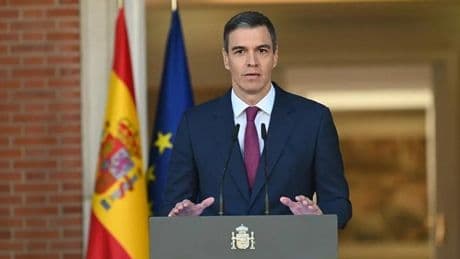 Los cinco días de abril en que Sánchez hizo temblar al PSOE