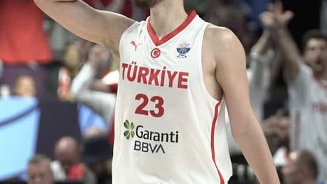 Alperen Şengün, turnuvanın "En iyi 5"inde!