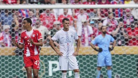 10-0: El Bayern debuta sin piedad ante el Auckland y Musiala reaparece con un 'hat trick'