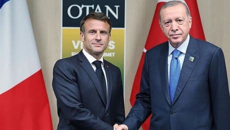 Gündem Rusya ve Ukrayna: Erdoğan ile Macron telefonda görüştü