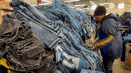 Le gouvernement débloque 49 millions d’euros pour éviter l’effondrement de la filière du recyclage textile