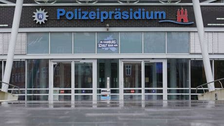 Ermittlungen gegen Pädokriminelle: 20-Jähriger soll Kind im Netz in den Selbstmord getrieben haben