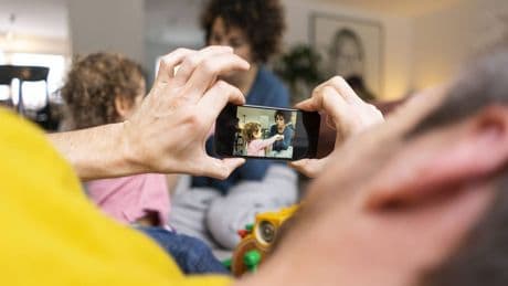 Kinderfotos auf Instagram und Co.: Diese Lektion haben viele nicht gelernt