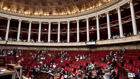 La perspective d’une nouvelle dissolution fait craindre des élections municipales invisibilisées