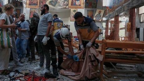 En Syrie, l’attentat contre une église orthodoxe alimente la peur des minorités dans le pays : « On ne sait plus qui est avec nous ou contre nous »