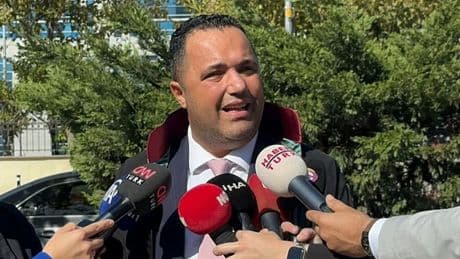 Rezan Epözdemir'in Galatasaray Kulübü üyeliği, FETÖ ve casusluk iddiaları sebebiyle askıya alındı