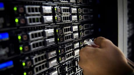 En France, le difficile élan vers le «cloud souverain»