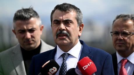 Tekin:  38 bin öğretmenin yüzde 80'inin görev süresi uzatıldı