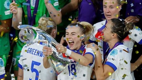 Euro féminin : «Le prochain défi est la Coupe du monde !», lance le roi Charles aux championnes d’Europe anglaises