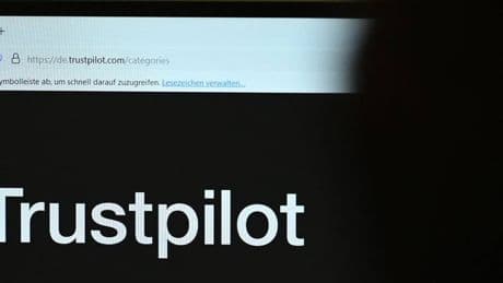 BewertungsplattformPLattfor: Wettbewerbszentrale erhebt Vorwürfe gegen Trustpilot