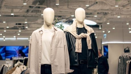 Alle Mitarbeiter fliegen raus: Modemarke stellt nach Insolvenz die Produktion ein