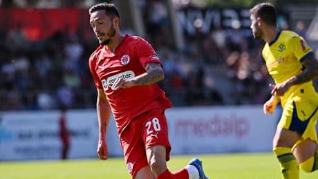 Vorspiel in Knall-Rot! - St. Pauli macht Lust auf den Start