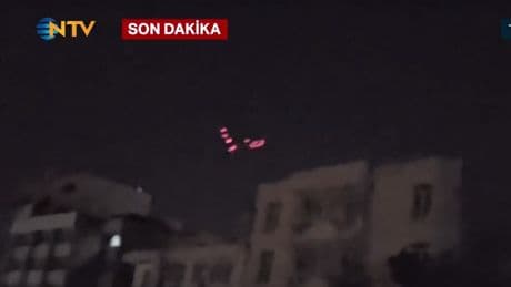 NTV canlı yayınında Tahran'a saldırı anı