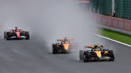 Regen-Schlacht in der Formel 1 - Führungs-Drama nach Chaos-Start