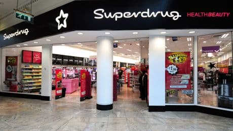 Major retailer with 830 stores to close beloved store after 40 years as shoppers fear ‘this town is dying’