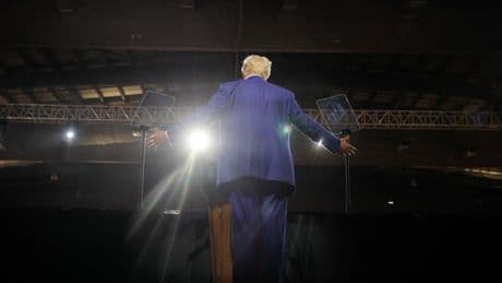 Hay que hacer frente a los Estados Unidos de Trump