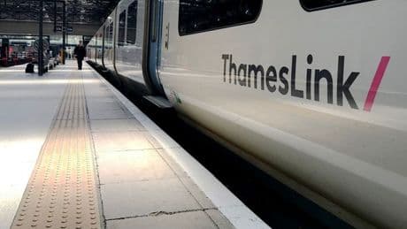 Passengers trapped in London train tunnel for two hours