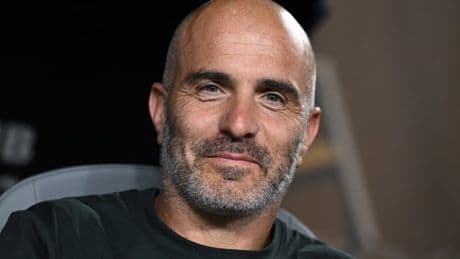 Chelsea offered chance to sign Manchester United transfer target for £45m