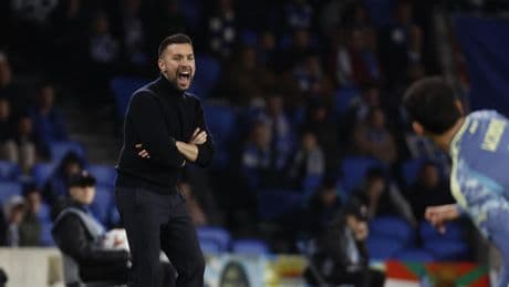 De perder la Eredivisie con nueve puntos de ventaja con el Ajax a Do Dragao