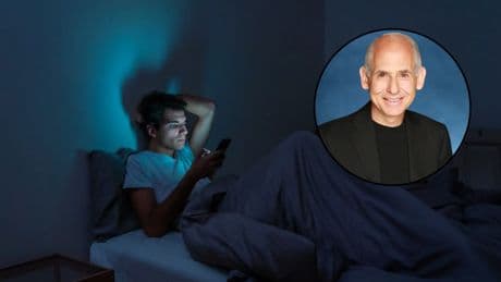 Daniel Amen, psiquiatra: "Quedarse despierto hasta muy tarde provoca problemas de memoria y confusión mental"