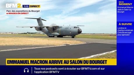L'arrivée d'Emmanuel Macron en A400M au salon du Bourget