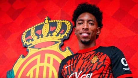 Johan Mojica: "Me encanta la velocidad, pero vi que era más fácil aplicarla en mi fútbol que en el atletismo"