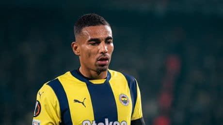 Resmi teklif yapıldı... Alexander Djiku'ya Fransız kancası!