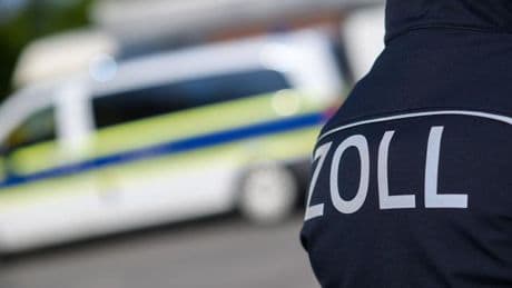 Kriminalität: Zollhündin findet 432 Kilogramm Haschisch in Lastwagen