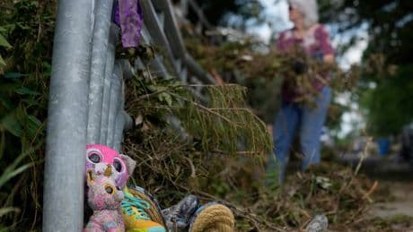 Timeline raises questions over how Texas officials handled warnings before the deadly July 4 flood
