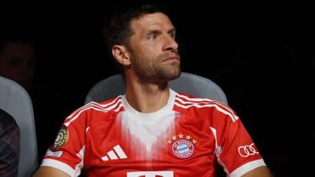 Fußball-Transferticker: Thomas Müller setzt Karriere im Ausland fort