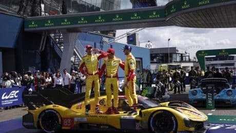 Il Cavallino si prende un triplete magico a Le Mans. E Kubica, inferno e ritorno, commuove il mondo
