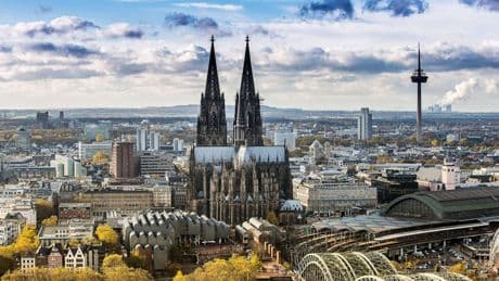 Katholische Kirche: Kann Missbrauch durch einen Priester Privatsache sein?