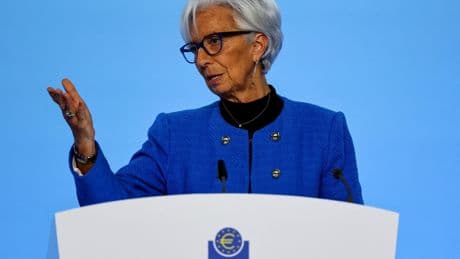 Christine Lagarde réfléchirait à prendre la tête du forum de Davos