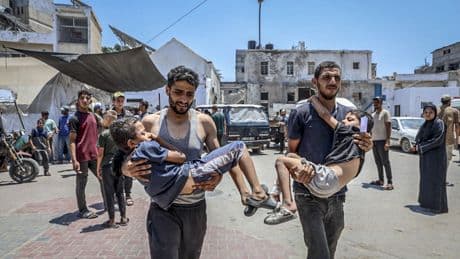 « Est-ce que j’emporte un blessé pour le sauver, ou un sac de farine pour sauver ma famille ? » : au moins 13 Palestiniens tués ce lundi, après 93 morts la veille