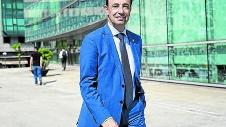 «Necesitamos también inmigración de baja cualificación para los puestos que no cubrimos aquí»