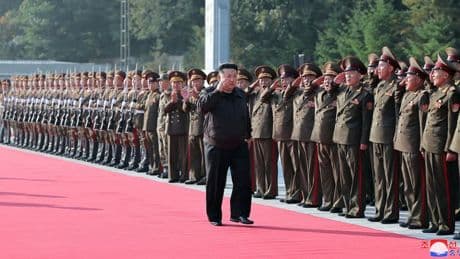 La Corée du Nord poursuit la construction de son plus gros navire de guerre