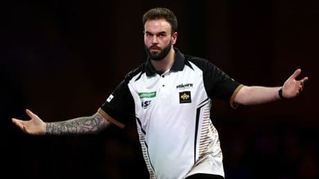 Ross Smith hits TWO nine-darters and delivers THREE straight whitewashes to win Players Championship 16 darts