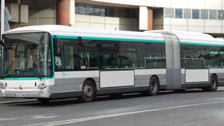 Île-de-France Mobilités et la RATP offrent 165 bus à la Tunisie