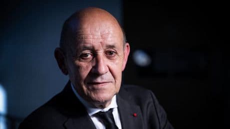 "Vers un nettoyage ethnique" à Gaza: Jean-Yves Le Drian estime qu'Israël est "en train de devenir un État paria"