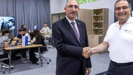 Fırat Üniversitesi'nde Teknoloji ve Etki Merkezi hayata geçirildi