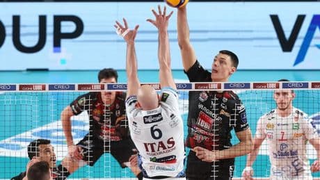 Play Off: Civitanova annichilisce Trento, la sfida scudetto &egrave; sull'1-1